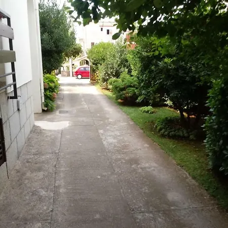 Mira Apartment